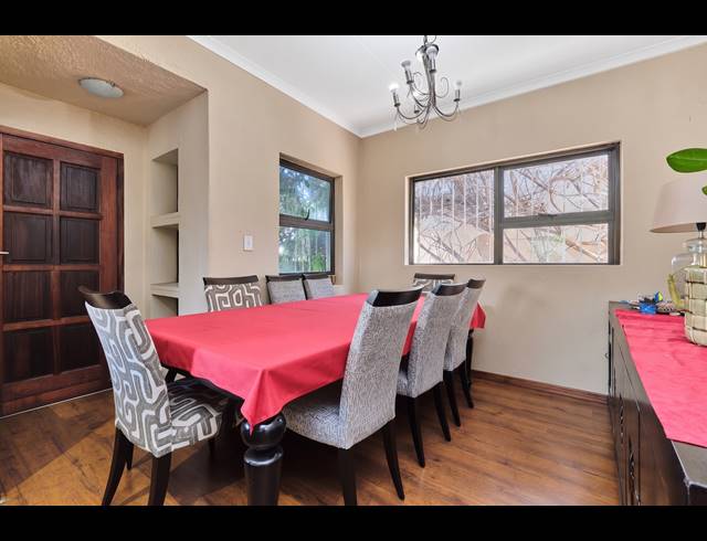 3 BEDROOM HOUSE TO LET IN LONEHILL